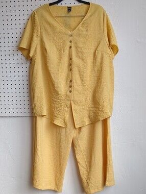 Lightweight Yellow Button-Front Set